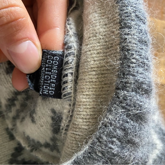 Coal beanie - Picture 3 of 3